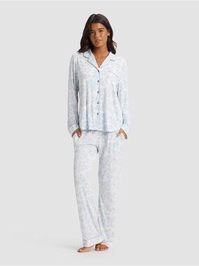 Women's Light Blue Floral Long-Sleeve Pajama Set